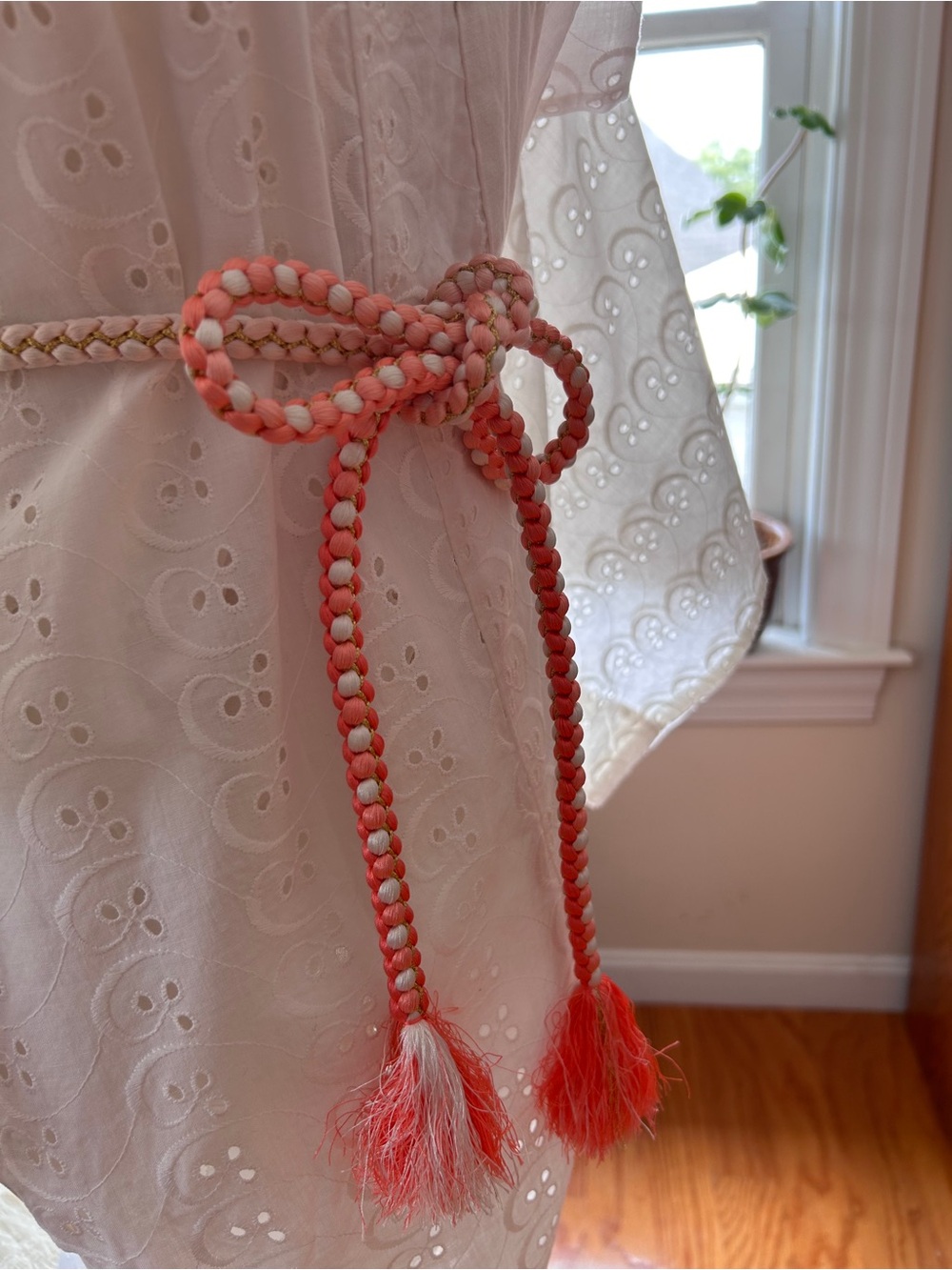 White Cotton Eyelet Nagajuban Kimono with Silk Obijime Waist Cord - Picture 5 of 8